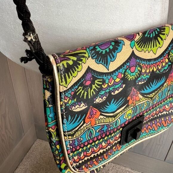 sakroots Peace Small Crossbody Bag - Picture 3 of 11